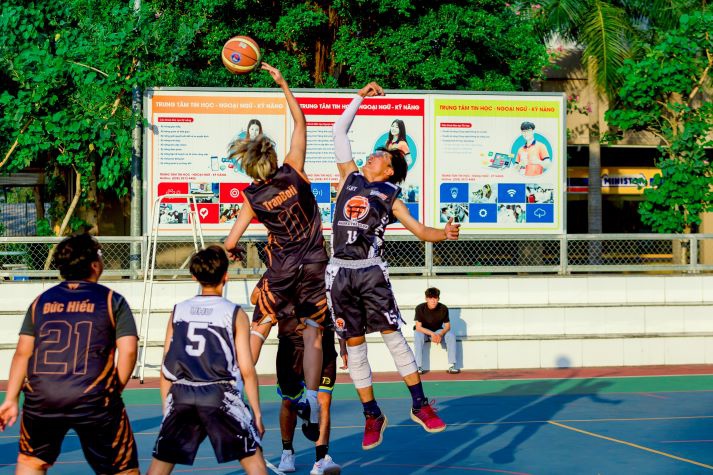 Giải Bóng rổ Sinh viên HUTECH năm 2024 tiếp nhận đăng ký đến 05/01/2024 14