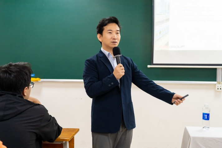 Cập nhật nhiều kiến thức cho sinh viên từ chuỗi Seminar HUTECH Innovatalk về hệ thống Metro tại TP.HCM 76