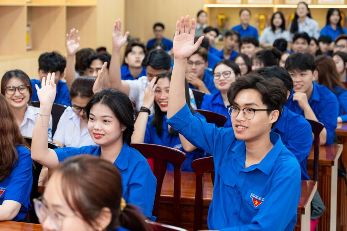Cuộc thi HUTECH 30 năm: Cơ hội cho sinh viên giải mã lịch sử, văn hóa Nhà trường 32