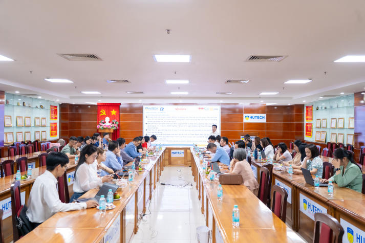 Khoa Tài chính - Thương mại thảo luận triển khai học phần Dự án doanh nghiệp cho khóa 2022 57