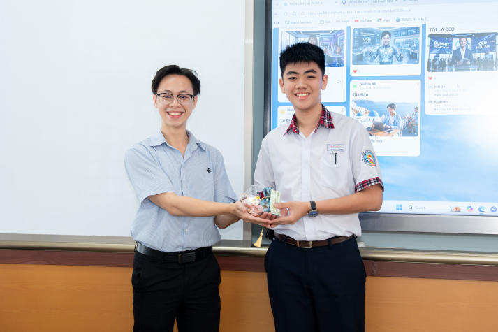 Teen THPT Thủ Đức được tiếp lửa đam mê công nghệ, khám phá sắc màu văn hóa Nhật Bản cùng VJIT HUTECH 85