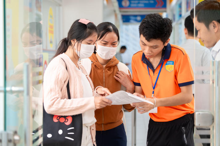 Ấn tượng ngày nhập học: HUTECH chào đón tân sinh viên bằng sự chuyên nghiệp và nhiệt tình 51