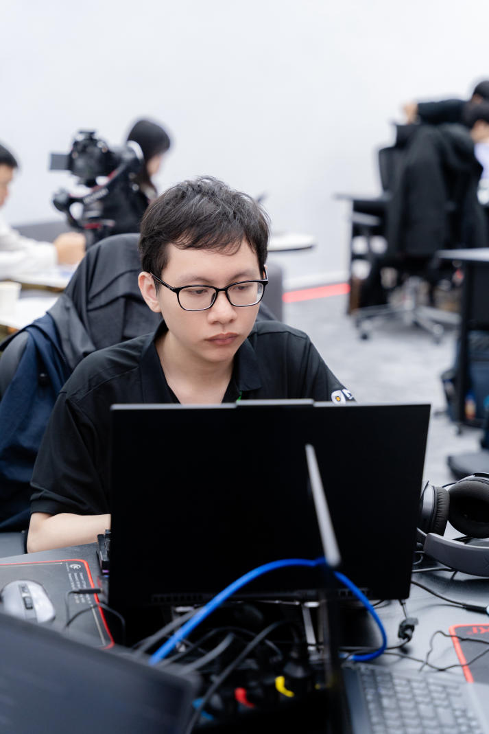 Năng lực - tốc độ - bản lĩnh: Sinh viên Khoa CNTT tỏa sáng tại cuộc thi Sinh viên An ninh mạng 2025 34