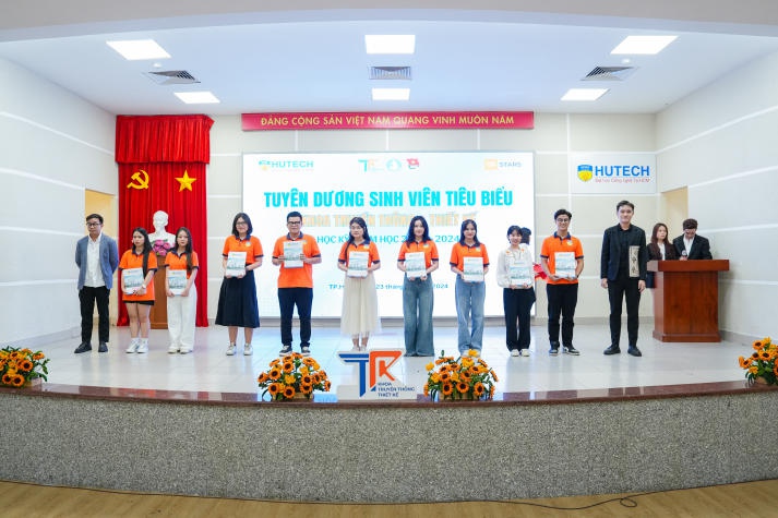 200 sinh viên tiêu biểu HKI năm học 2023-2024 của Khoa Truyền thông & Thiết kế được vinh danh 114