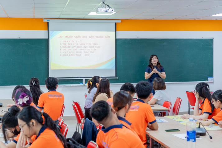 Khoa Nhật Bản học HUTECH tổ chức Hội nghị tổng kết và Phát động phong trào sinh viên năm học 2024-2025 76