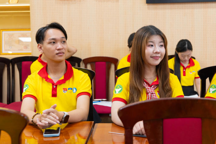 “Xuân Sắc Xanh” ý nghĩa cùng sinh viên Viện Khoa học Ứng dụng và Khoa Xây dựng 38