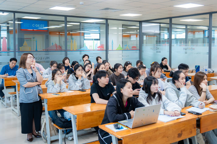 HUTECH welcomes internship students from Korea Cyber University 54