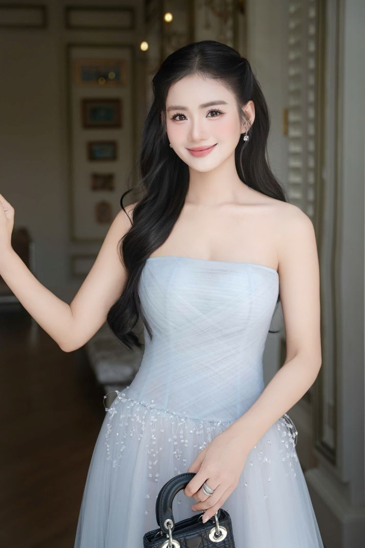 Dàn Miss & Mr HUTECH qua các thời kỳ tái xuất tại Đêm hội văn hóa Chào năm học mới tối 22/10 41