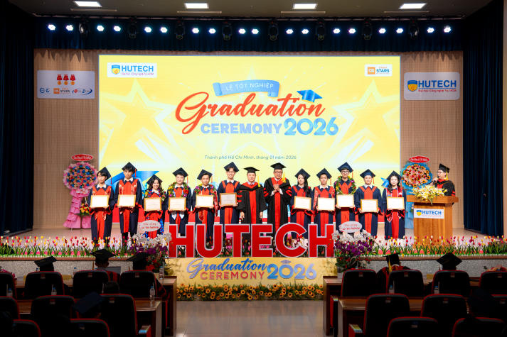 [HUTECH 31 năm] Viết tiếp hành trình đẹp bằng yêu thương và bản lĩnh 77