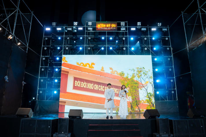 Sinh viên HUTECH thắp sáng niềm tự hào Việt qua chuỗi đồ án nghệ thuật hoành tráng 150