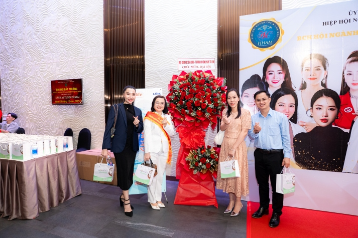 TS. Chu Thị Bích Phượng đảm nhiệm vai trò Phó Chủ tịch Hiệp hội Ngành Tóc & Làm đẹp TP.HCM 34