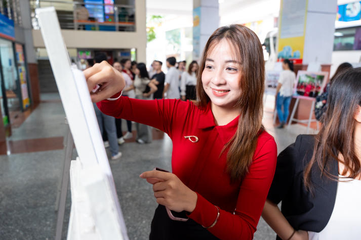 [Video] Bí kíp khỏe đẹp cùng HUTECH: Giữ dáng, dưỡng tâm, nạp năng lượng tích cực mỗi ngày 87