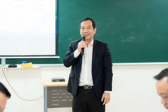 HUTECH tổ chức tập huấn kỹ năng viết mô tả sáng chế và chuẩn bị hồ sơ đăng ký bảo hộ sở hữu trí tuệ 10