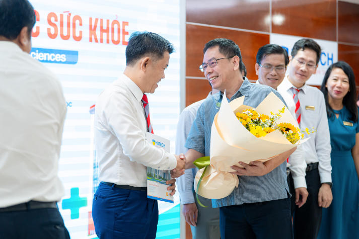 HUTECH công bố quyết định thành lập Trường Y và Khoa học Sức khỏe 17