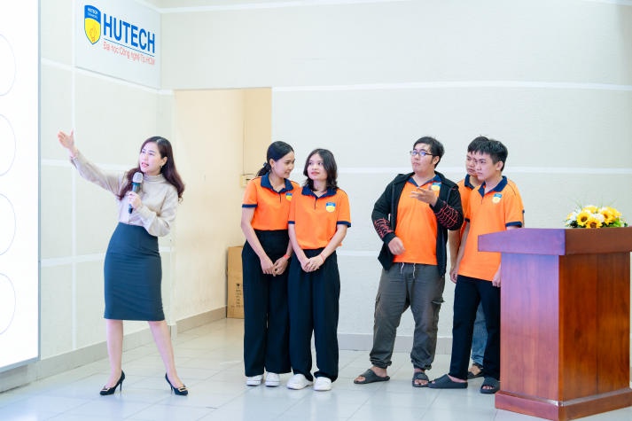 Sinh viên HUTECH trang bị kỹ năng, sẵn sàng “săn việc” tại ngày hội tuyển dụng HUTECH Career Day 2024 67