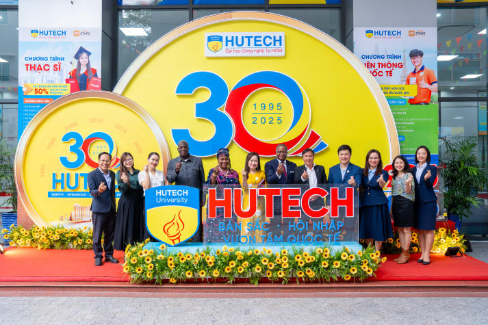 HUTECH welcomes Liberian Ambassador’s Delegation to foster global education partnerships 102