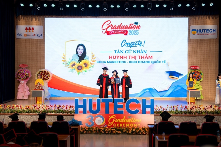 Nữ sinh ngành Marketing làm “leader” ngay khi mới tốt nghiệp 34