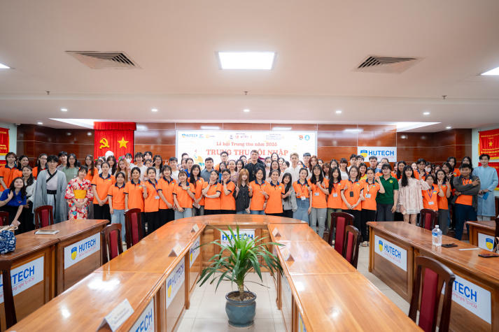 “Trung thu Hội nhập - Sắc màu đa văn hóa” tại HUTECH: Gắn kết sinh viên, lan tỏa giá trị văn hóa 64