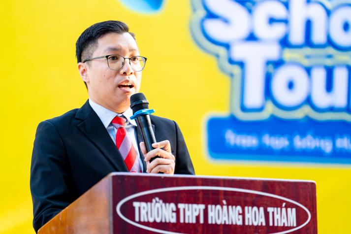 HUTECH Scholarship Tour 2025: HUTECH tiếp tục trao 36 suất học bổng trị giá 25% học phí toàn khóa cho học sinh 03 trường THPT 86