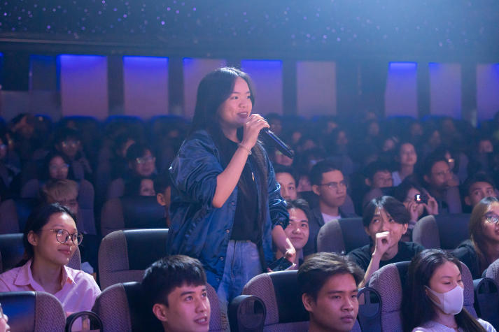 Sinh viên Truyền thông đa phương tiện học thực tế tại Sân khấu kịch Thế Giới Trẻ 47