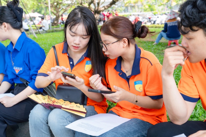 Sinh viên HUTECH sôi nổi tranh tài tại Bán kết Cuộc thi “Olympic tư tưởng Hồ Chí Minh lần thứ 2” do Khoa Luật tổ chức 127