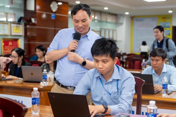 Bồi dưỡng kỹ năng sử dụng AI trong giảng dạy - bước tiến chuyển đổi số tại HUTECH 72