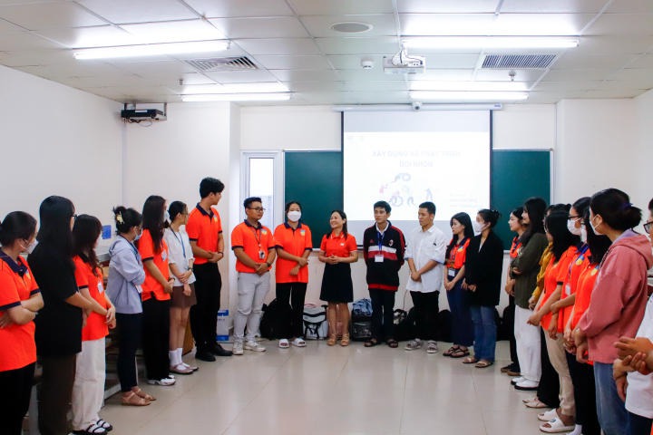 Hoàn thành khóa học kỹ năng miễn phí tại trường, 80 sinh viên HUTECH sẽ tham quan thực tế tại FPT vào ngày 08/3 tới 24