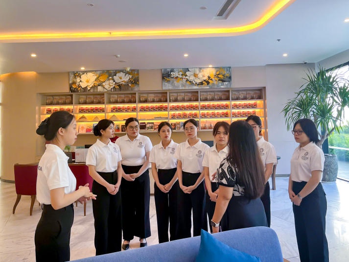 Sinh viên Ngôn ngữ Hàn Quốc bắt đầu hành trình thực tập tại Selectum Noa Resort Cam Ranh 4