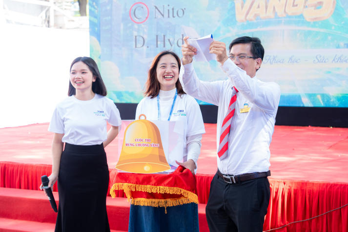 [Video] Sinh viên Khoa Điều dưỡng - Kỹ thuật y học “cháy” hết mình tại HUTECH’s Health Festival 2026 81