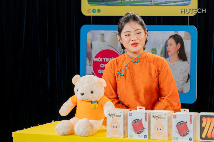 [HUTECH TIKTOK LIVE 2025] Chuyên gia HUTECH chia sẻ hành trang vững vàng “vượt vũ môn” cho sĩ tử 2k7 24