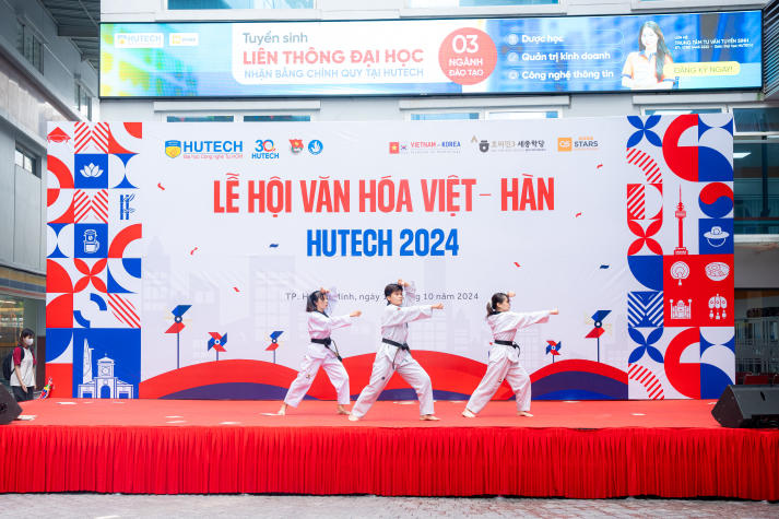 Không gian Hàn Quốc tại HUTECH: Hành trình học hỏi và kết nối 31