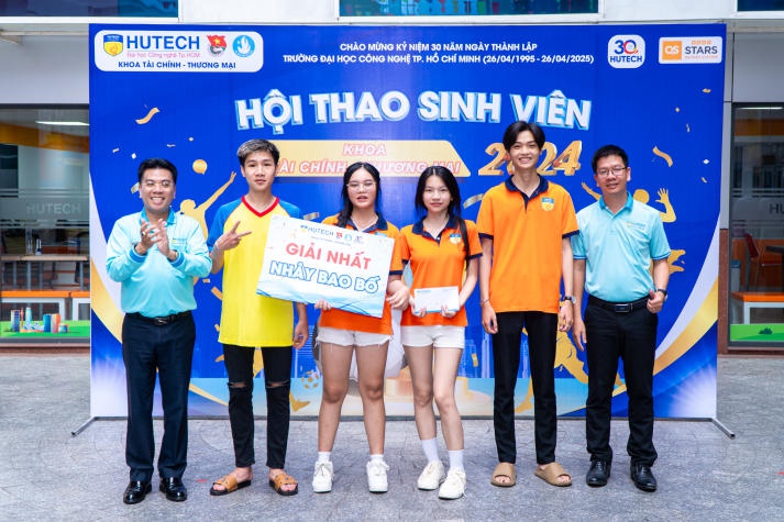 Khoa Tài chính - Thương mại khai mạc Hội thao sinh viên năm học 2024-2025 151