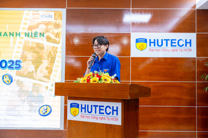 Khoa Tài chính - Thương mại "thu hoạch" heo đất, thu về hơn 11 triệu đồng cho các chiến dịch tình nguyện 96