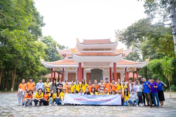 HUTECH’s Faculty of Pharmacy students at Summer Connect 2024 97