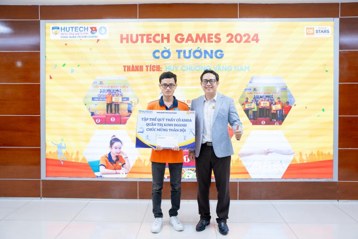 Khoa Quản trị kinh doanh vinh danh các vận động viên xuất sắc tại HUTECH Games 2024 101
