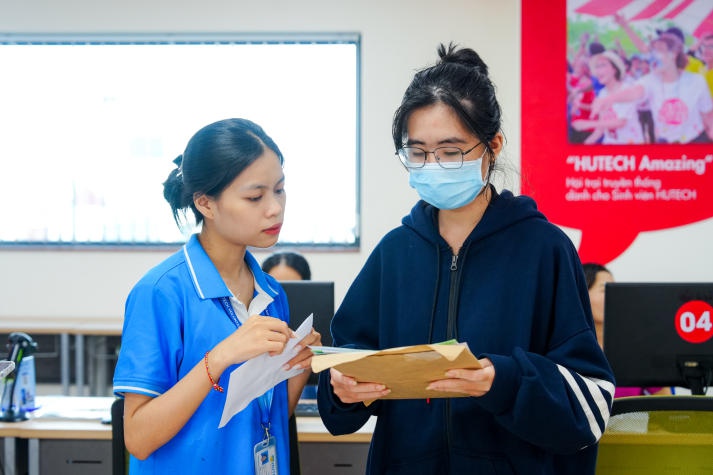 [Video] Cần hỗ trợ về ký túc xá, nhà trọ, tân sinh viên HUTECH làm gì? 41