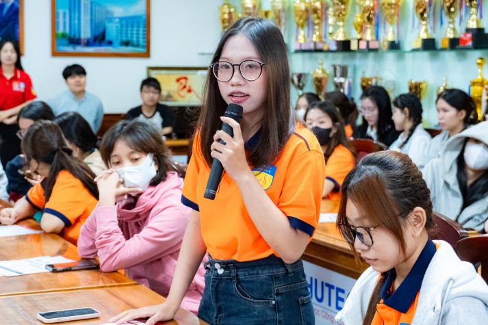 Sinh viên Khoa Tài chính - Thương mại định hình lộ trình nghề nghiệp Kế toán quốc tế 80