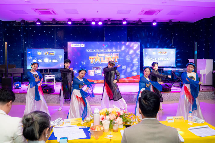 Vòng Sơ khảo HUTECH’s Got Talent 2026: Nhiều tiết mục tự sáng tác, vé Vàng lộ diện và dàn thí sinh tài năng 36