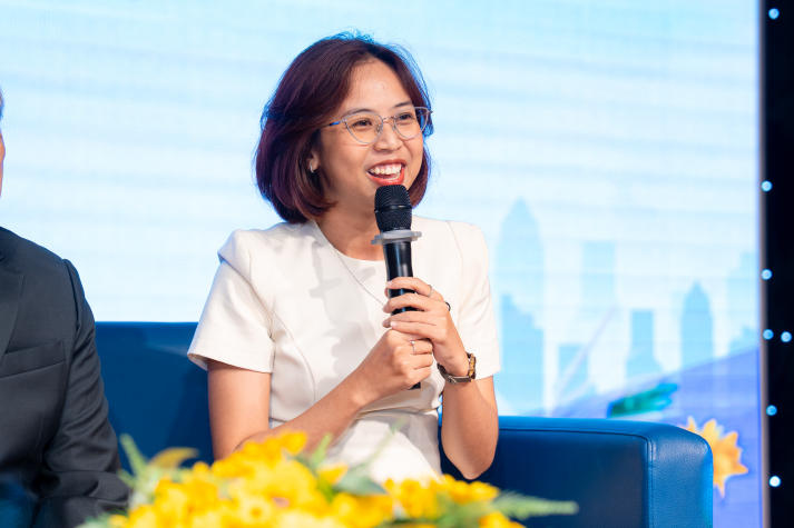 Cất lời tri ân: HUTECH và câu chuyện 20/11 qua “Điều thầy cô muốn nói” 98