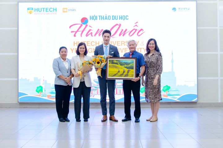 HUTECH hợp tác với YEUNGNAM UNIVERSITY mở ra nhiều cơ hội du học cho sinh viên 35