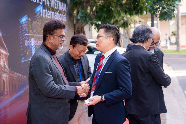 [HUTECH 31 năm] Bền bỉ nâng chuẩn chất lượng, vững vàng trên bảng xếp hạng quốc tế 50