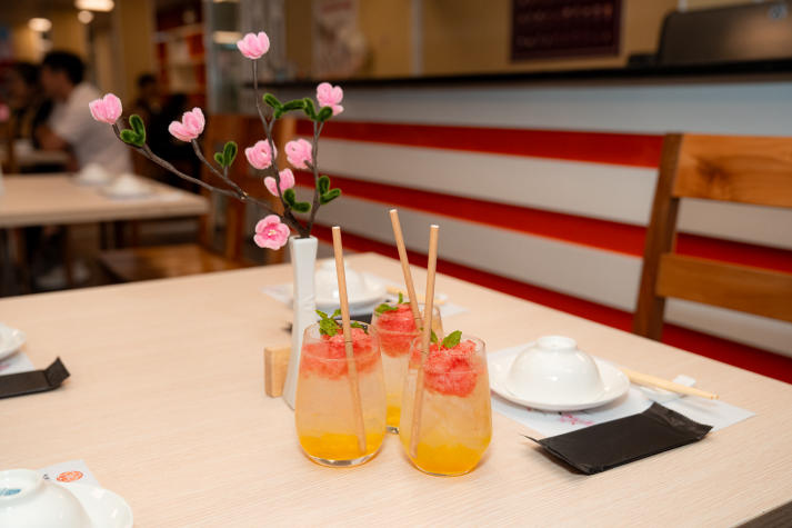 Sinh viên HUTECH biến đồ án thành nhà hàng Nhật, khách “chốt tiệc” ngay ngày khai trương 47