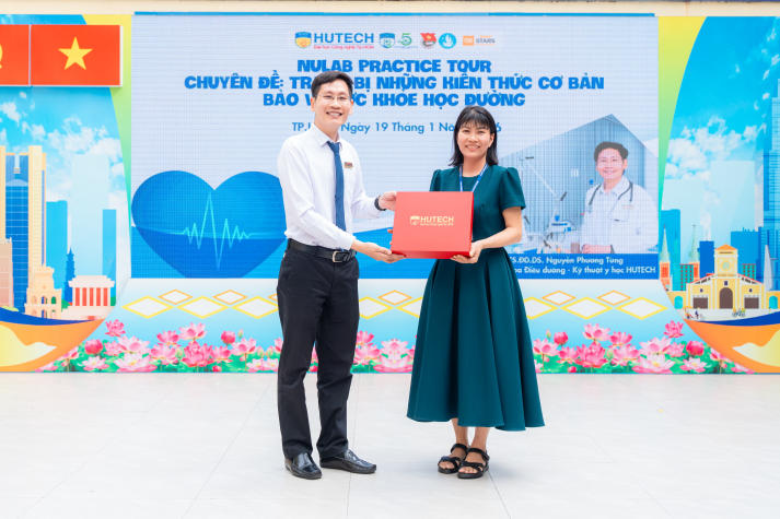 [Ảnh] Nulab Practice Tour: Hành trình lan tỏa yêu thương của sinh viên Khoa Điều dưỡng - Kỹ thuật y học 12