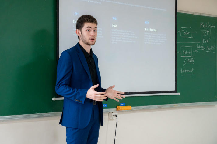 Đoàn sinh viên Pháp hoàn thành kỳ nghiên cứu chuyên sâu tại Viện Trí tuệ nhân tạo và Chuyển đổi số HUTECH 27