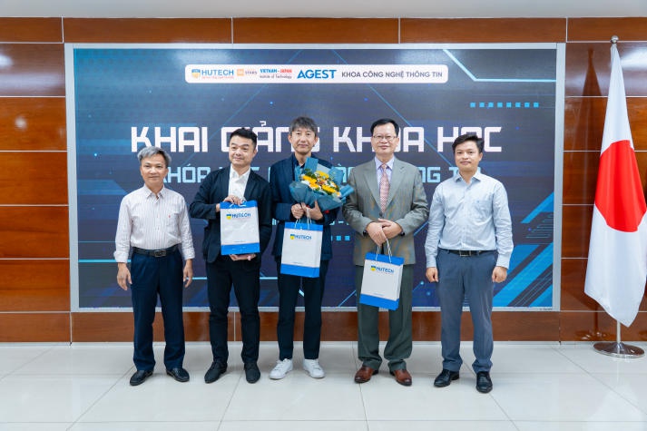 HUTECH tổ chức Lễ khai giảng Khóa học “An toàn thông tin mạng Cybersecurity năm học 2023-2024” 63