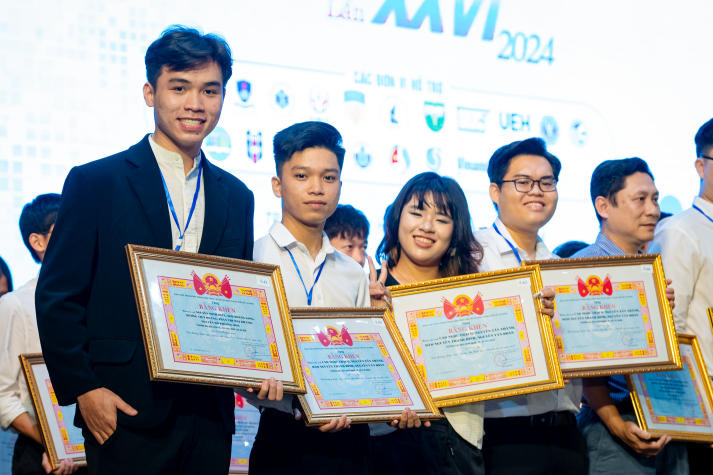 Sinh viên HUTECH đề xuất giải pháp ứng dụng AI thiết thực 69