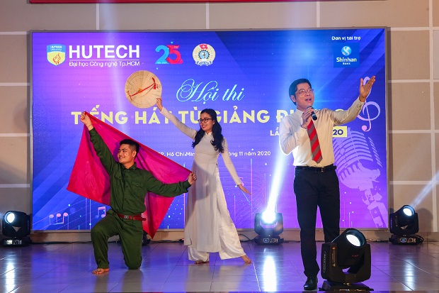 Việt Nam hữu tình được tái hiện tại Vòng sơ khảo Hội thi “Tiếng hát từ giảng đường” lần 14 năm 2020 285