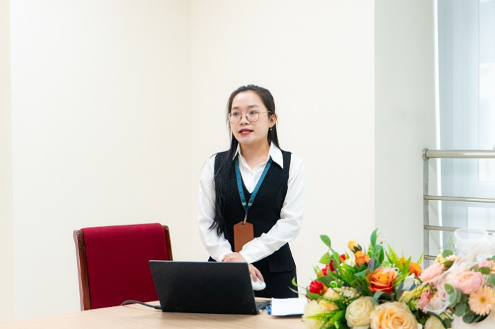 Kết nối giữa lý luận và thực tiễn trong buổi bảo vệ luận văn/đề án tốt nghiệp Thạc sĩ ngành Marketing 10