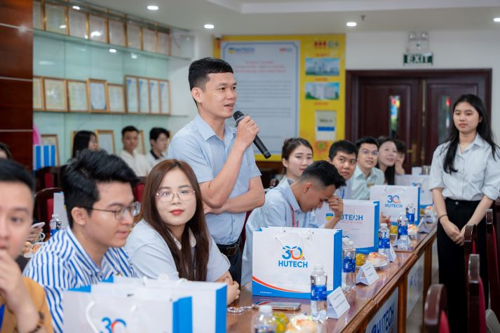 [Video] “Gắn kết để lan tỏa tri thức”: HUTECH chào đón những người đồng hành mới 109