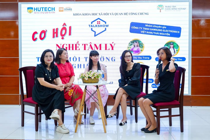 Sinh viên HUTECH nắm bắt cơ hội nghề nghiệp Tâm lý trong môi trường doanh nghiệp cùng chuyên gia 45